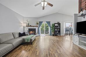 25 Brewster Court - Photo 12