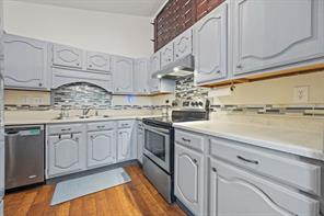 25 Brewster Court - Photo 2
