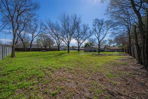 1609 N Brazos Avenue - Photo 4