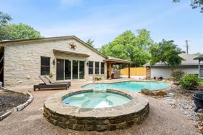 2413 Taylor Street - Photo 23