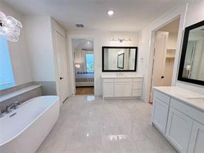 1451 Maplewood Drive - Photo 18