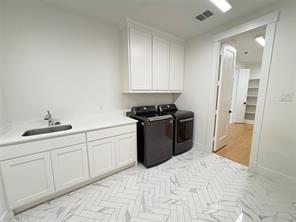 1451 Maplewood Drive - Photo 29