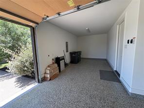 1451 Maplewood Drive - Photo 33