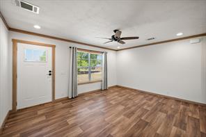 716 N Wright Avenue - Photo 13