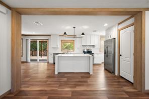716 N Wright Avenue - Photo 14