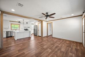716 N Wright Avenue - Photo 7