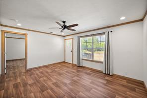 716 N Wright Avenue - Photo 8