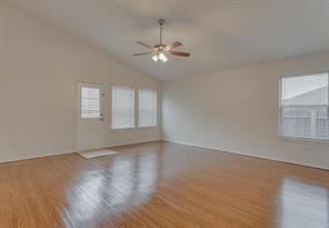 10124 Pear Street - Photo 8