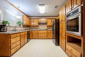 1501 Westhill Terrace - Photo 11