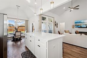 1710 Highwood Road - Photo 4