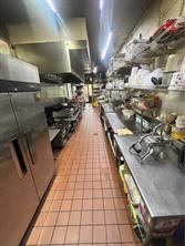 2548 DICKERSON PKWY - Photo 3