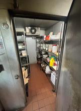 2548 DICKERSON PKWY - Photo 4