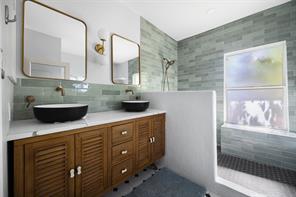 832 N Winnetka Avenue - Photo 17