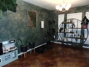 6702 Muggle Avenue - Photo 3