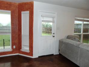 6702 Muggle Avenue - Photo 4