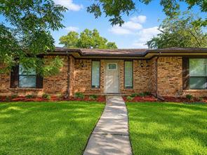 5209 Sarasota Drive - Photo 1