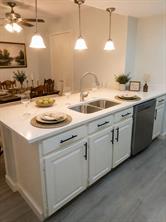 5209 Sarasota Drive - Photo 3