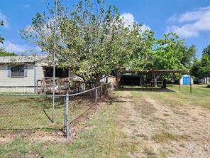 4706 Iowa Street - Photo 2