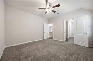 3921 Oak Creek Circle - Photo 19