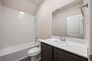 3921 Oak Creek Circle - Photo 26
