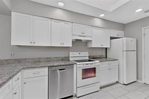 9693 Windy Ridge Road - Photo 10