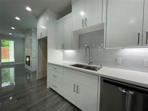 2417 N Winnetka Avenue - Photo 6