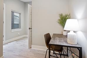 1118 Galveston Avenue - Photo 15