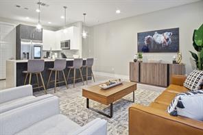 1118 Galveston Avenue - Photo 2