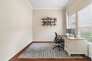 2605 Greyhawk Drive - Photo 4