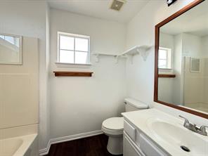 941 Englewood Lane - Photo 17