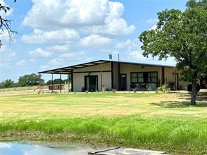 800 Private Road 1485 - Photo 2