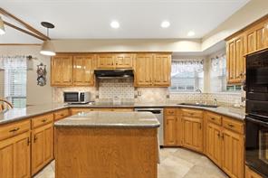 5308 Dixie Circle - Photo 12