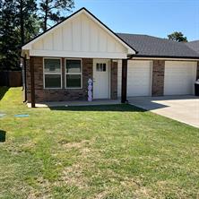 205 Isabella Street - Photo 1