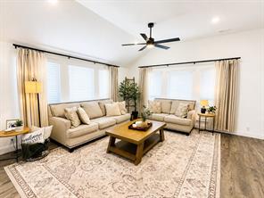7709 Gatevine Avenue - Photo 11