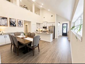 7709 Gatevine Avenue - Photo 3