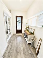 7709 Gatevine Avenue - Photo 4