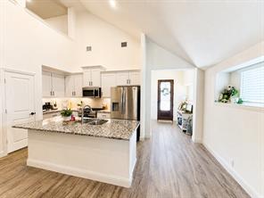 7709 Gatevine Avenue - Photo 6