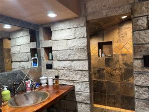 111 Oak Tree Lane - Photo 14