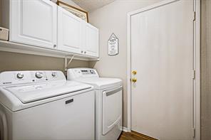 8909 Glen Falls Lane - Photo 19