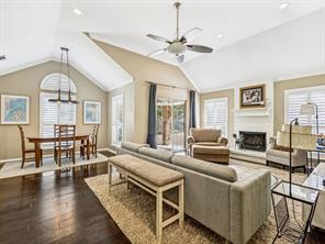 808 Canyon Valley Drive - Photo 4