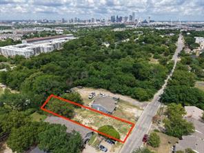 1629 Walmsley - Photo 4