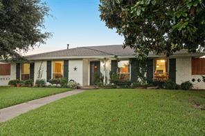 2104 Westlake Drive - Photo 3