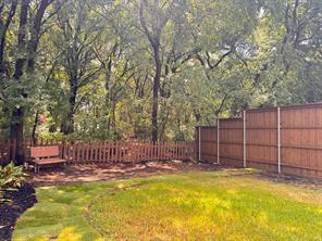 2424 Cornell Drive - Photo 3