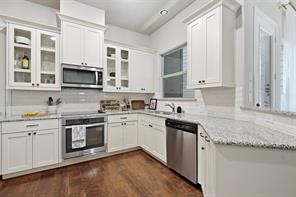 853 Rohan Drive - Photo 11