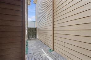 853 Rohan Drive - Photo 24