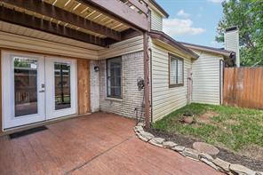 2059 Embassy Way - Photo 6