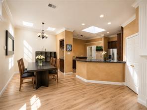 8708 Wellington Road - Photo 4