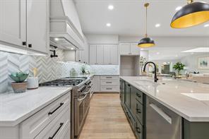 6941 Midcrest Drive - Photo 11