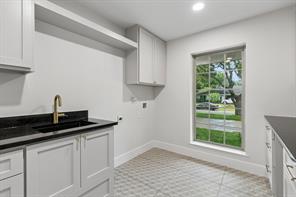 6941 Midcrest Drive - Photo 28