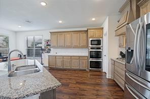 510 Shadow Glen Trail - Photo 10